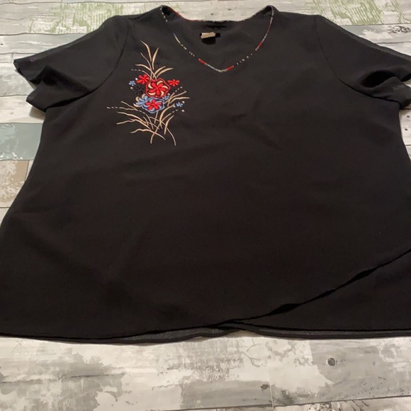 2pc Top & Skirt Set - Picture 2 of 11